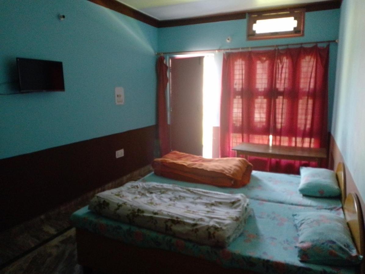 Paras Hotel Uttarkashi Bagian luar foto